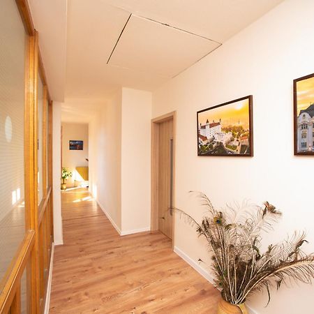 Blue Lotus Apartments Братислава Экстерьер фото